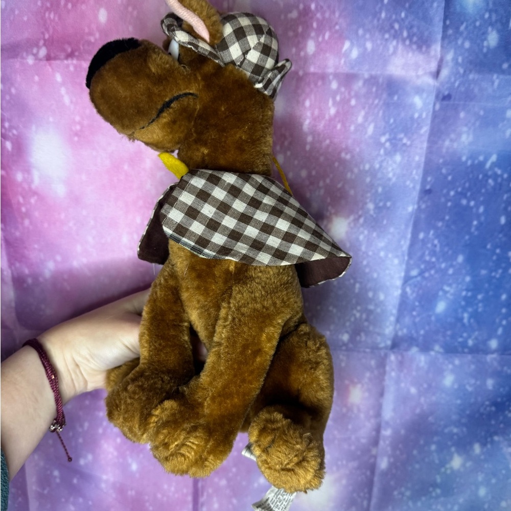 Scooby-Doo plush toy dressed as Sherlock Holmes